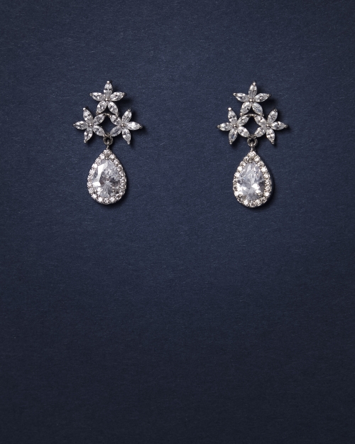 Flower Diamond Drop Earrings | Medium 10